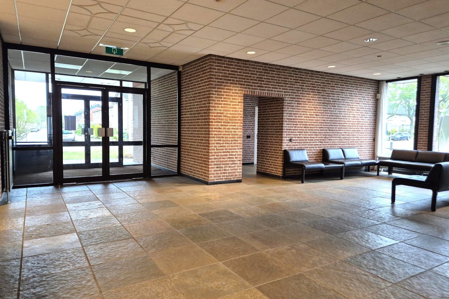 View photo 2 of Ter Hofstadlaan 75