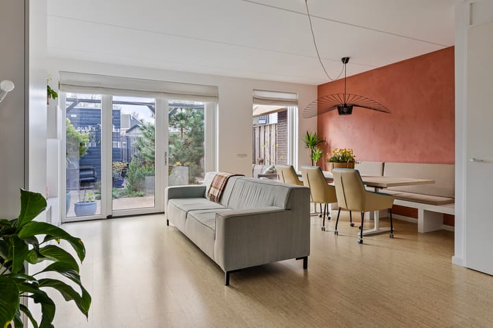 Foto 2 van Vlamhoed 12