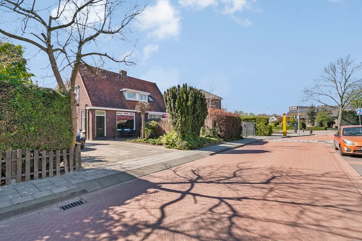 Photo 8 of Karel Doormanstraat 44