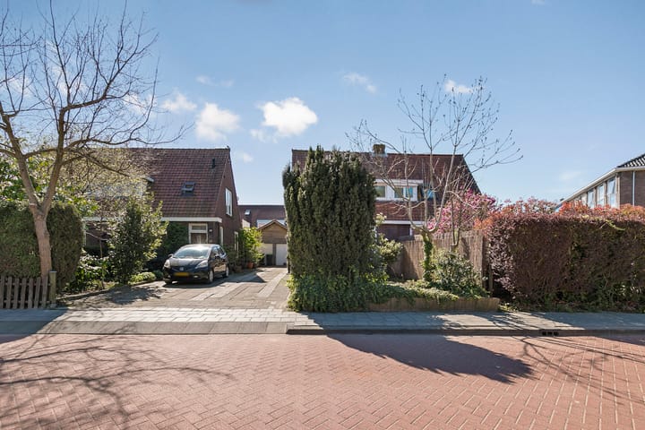 Photo 9 of Karel Doormanstraat 44