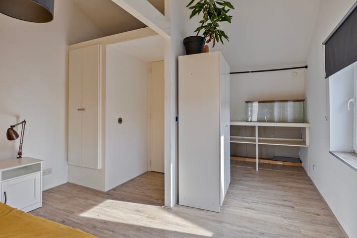 Foto 12 van Molenstraat 7