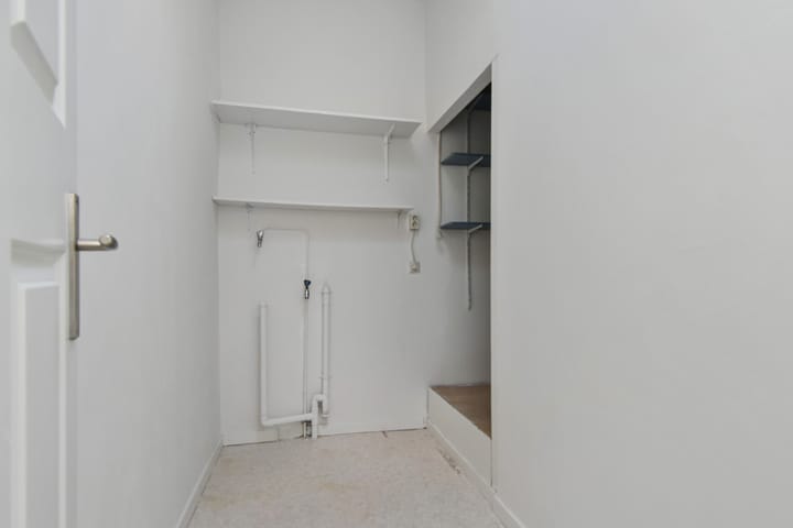 Photo 18 of Stuyvesantstraat 232