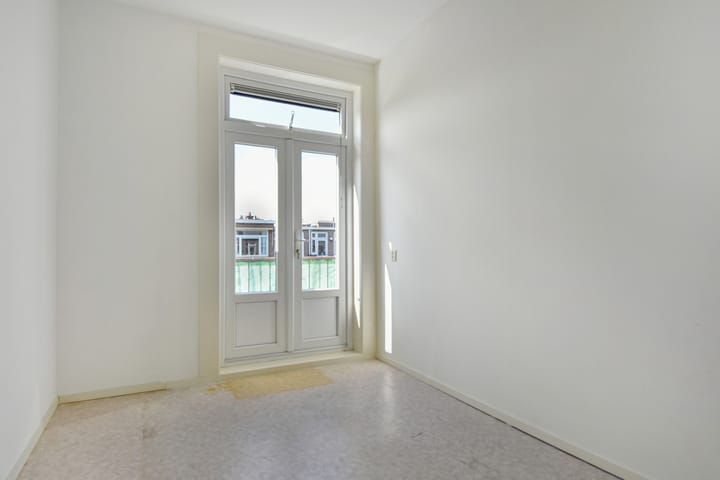 Photo 25 of Stuyvesantstraat 232