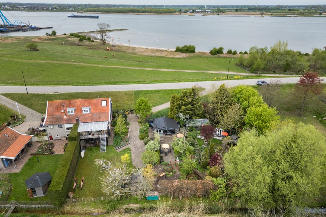 Foto 52 van Sleeuwijksedijk 5-A