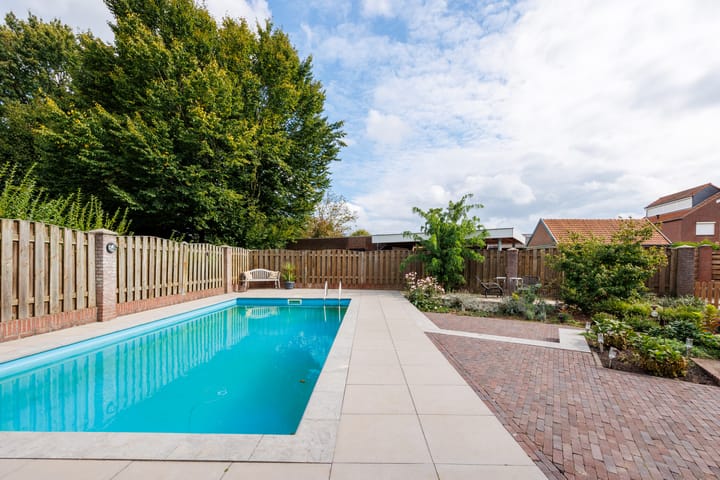 Photo 53 of Langstraat 1-A