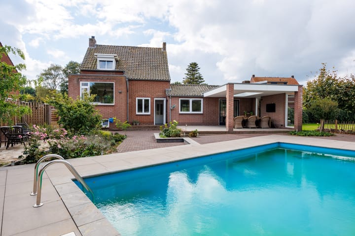 Photo 1 of Langstraat 1-A