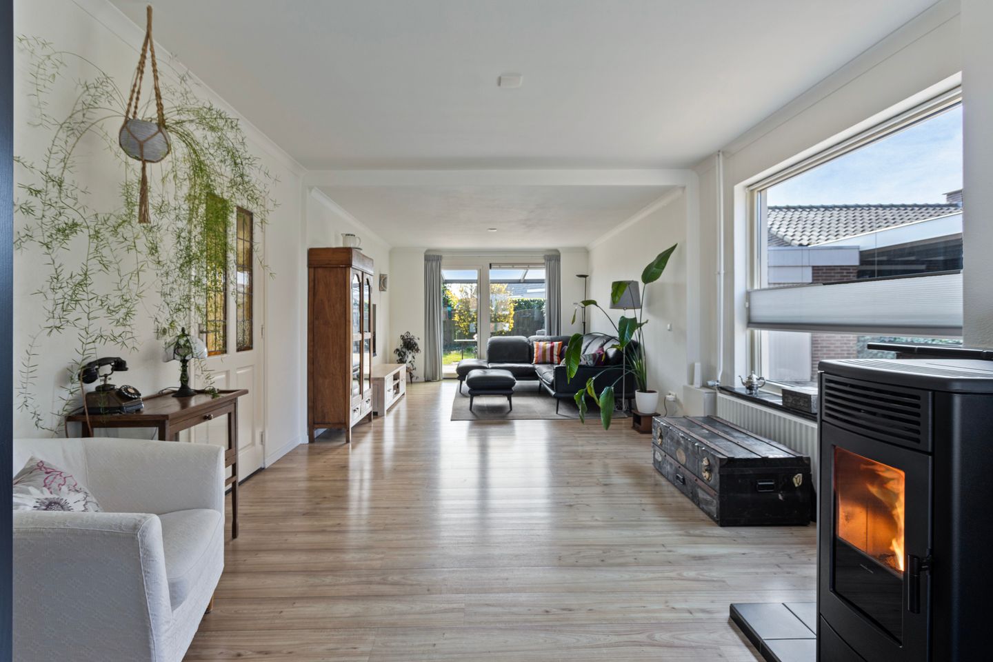 Photo 10 of Deken Schmerlingstraat 9