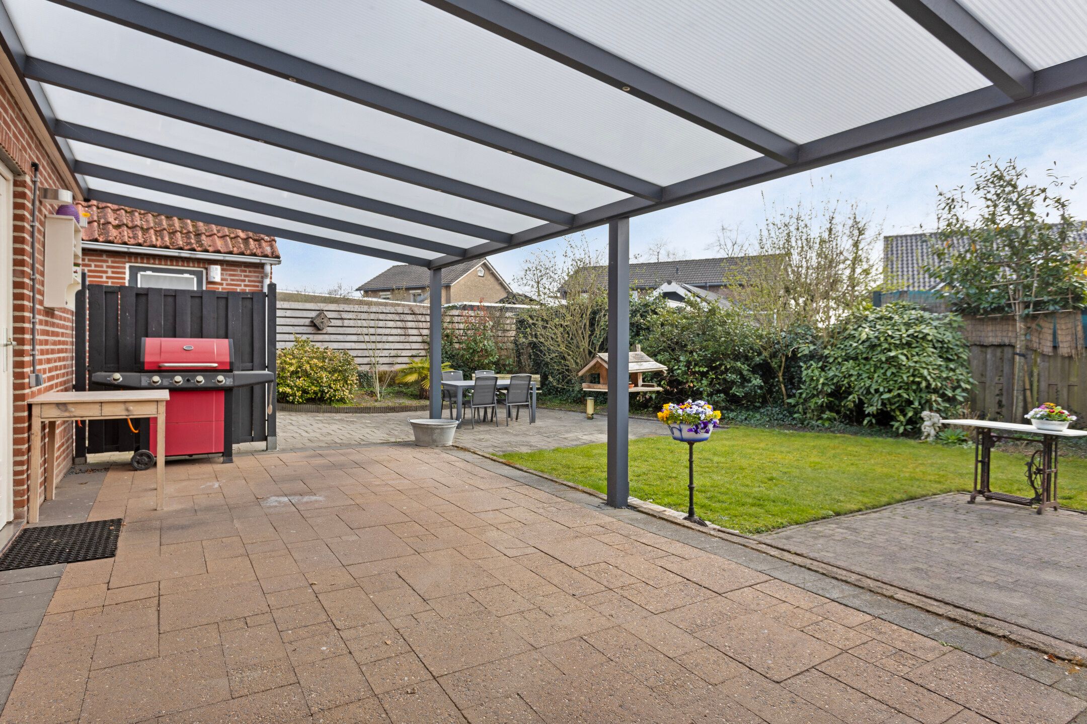 Photo 21 of Deken Schmerlingstraat 9