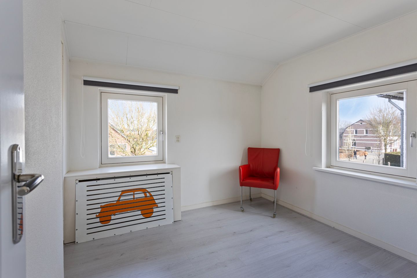 Photo 35 of Deken Schmerlingstraat 9