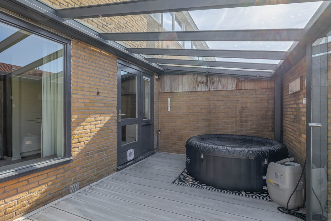 Photo 17 of Gysbert Japiksstraat 34