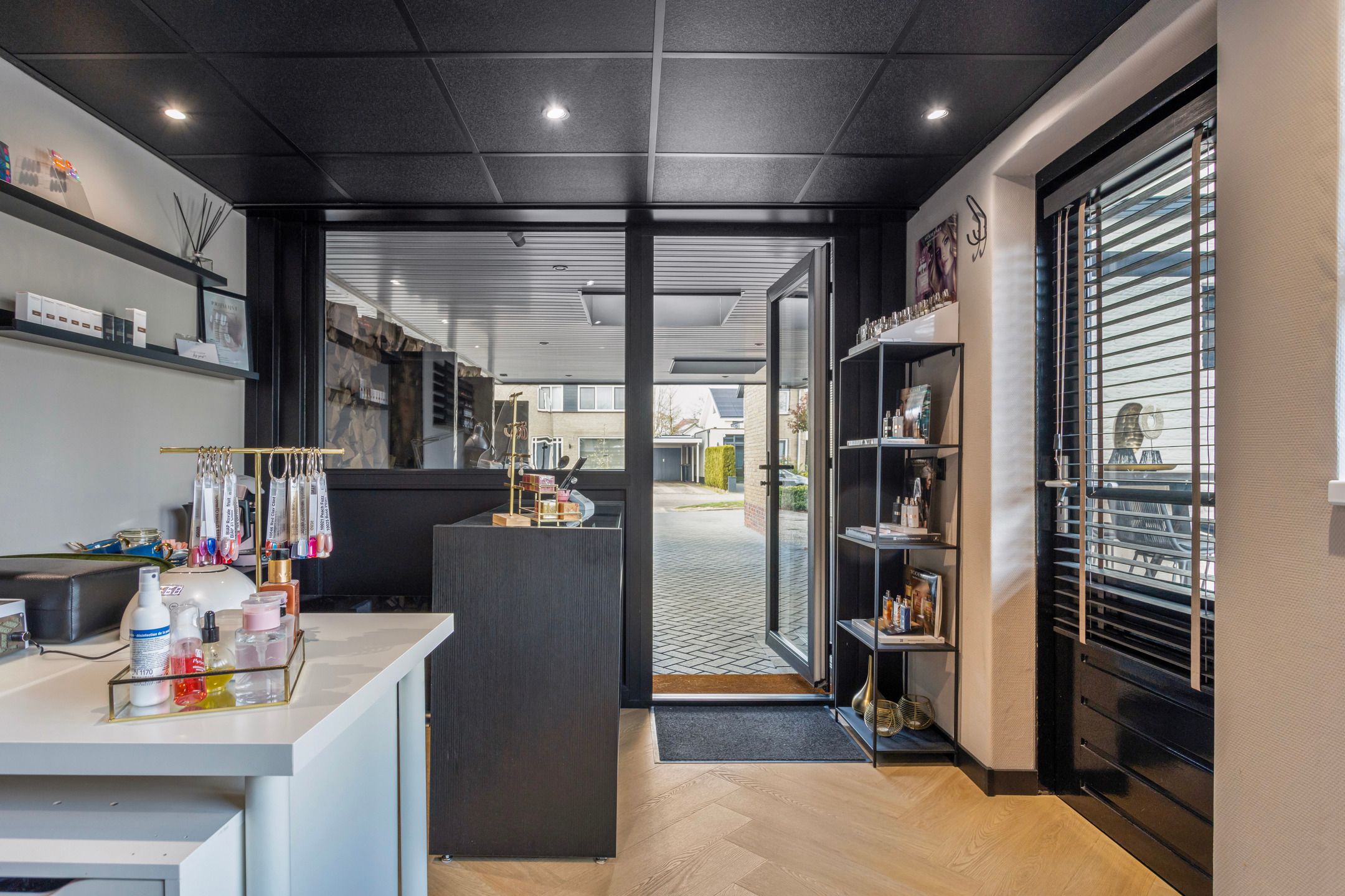 Foto 27 van Neercasselstraat 16