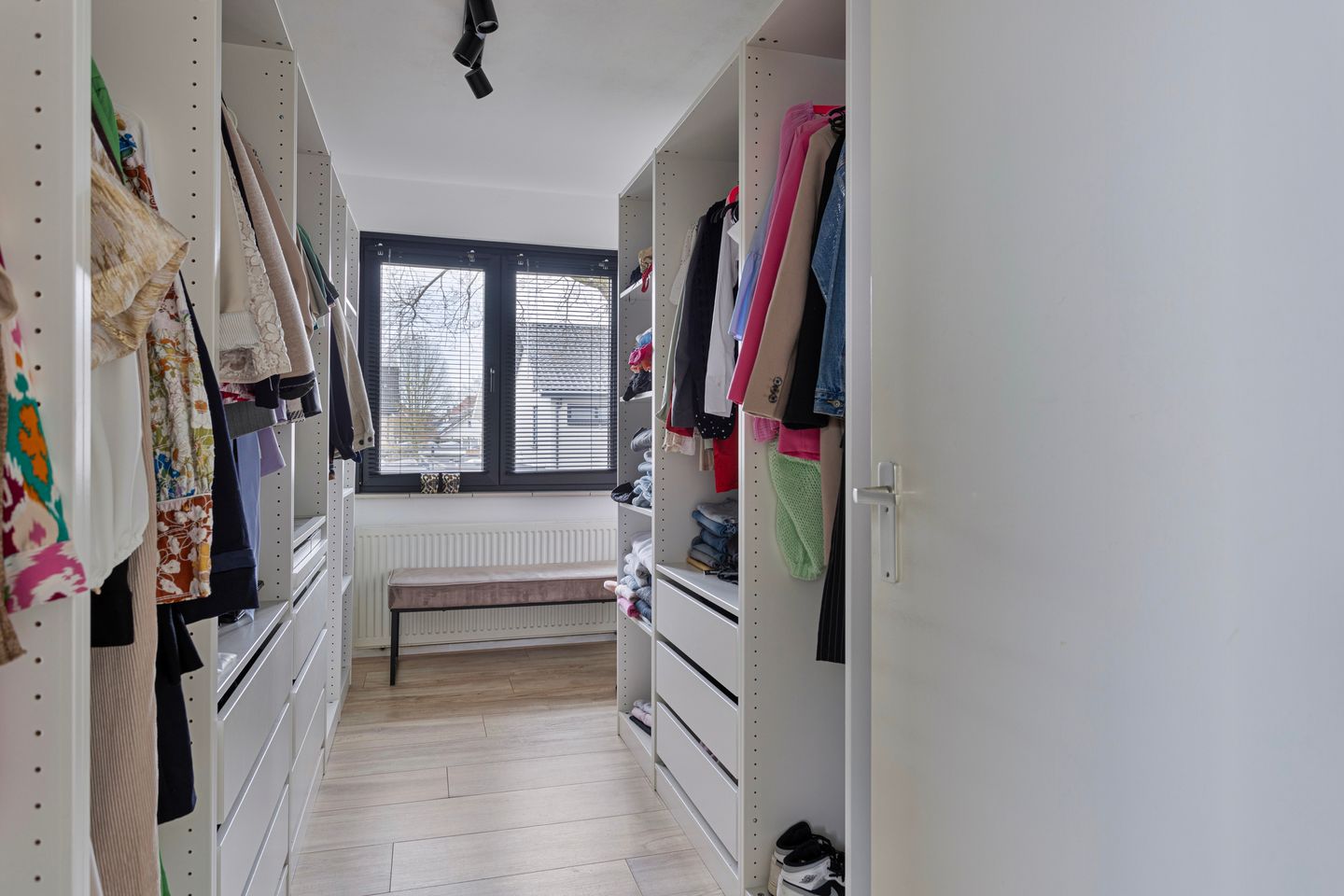 Foto 29 van Neercasselstraat 16