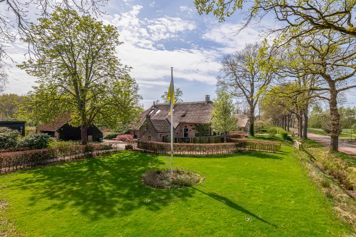 Foto 28 van Leeuwte 26