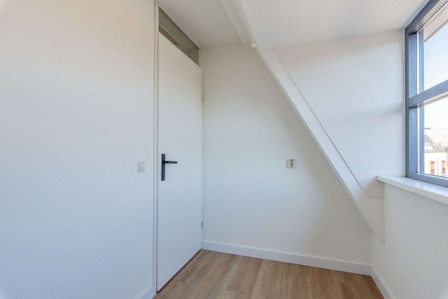 Foto 14 van Blomstraat 7-A