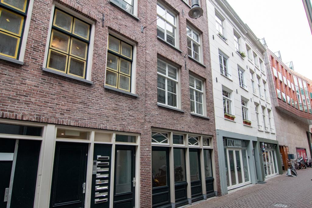 Photo 1 of Nieuwe Nieuwstraat 18-C