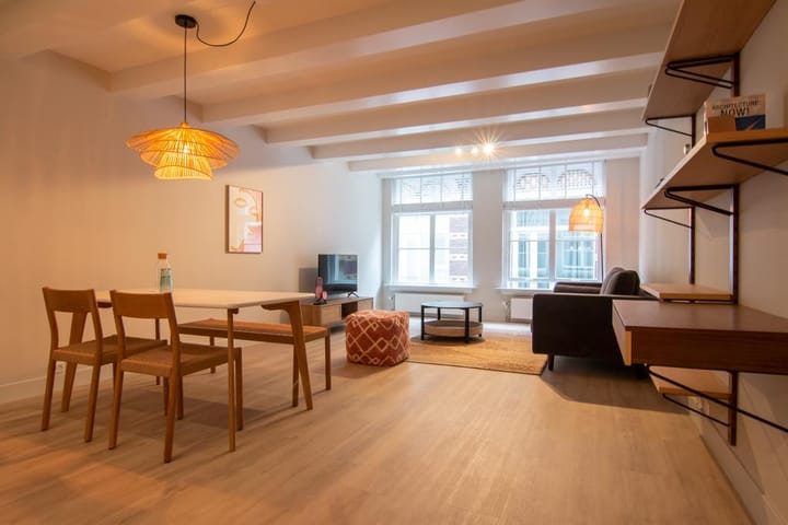 Photo 2 of Nieuwe Nieuwstraat 18-C