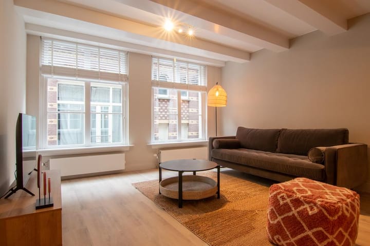 Photo 4 of Nieuwe Nieuwstraat 18-C