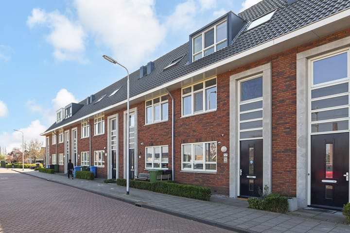 Foto 5 van Stationsplein 57