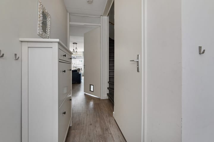 Foto 6 van Stationsplein 57