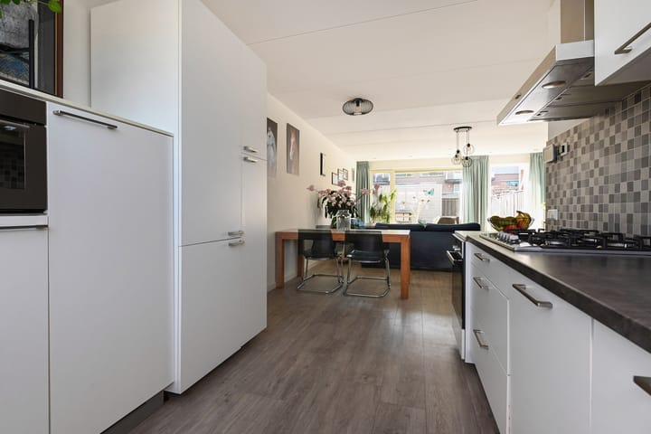 Foto 12 van Stationsplein 57