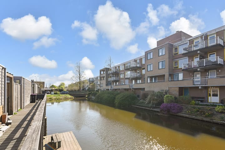 Foto 29 van Stationsplein 57