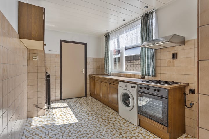 Foto 11 van Hasseltstraat 76