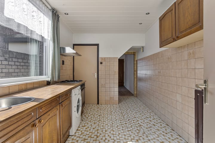 Foto 12 van Hasseltstraat 76