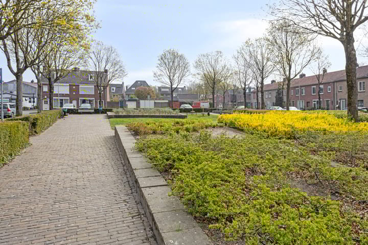 Foto 34 van Hasseltstraat 76