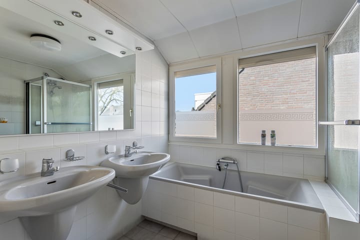 Foto 32 van Olifiersstraat 10