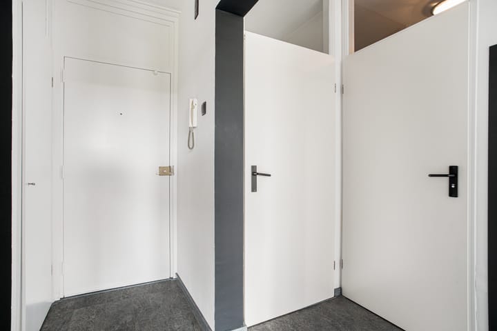 Foto 9 van Reggestraat 48