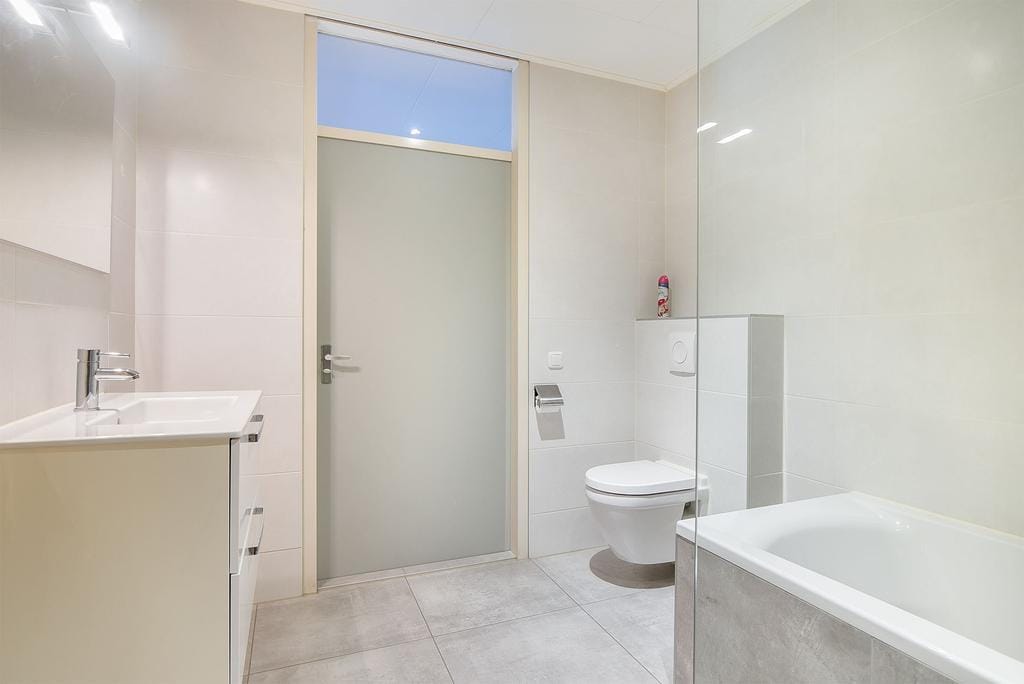 Photo 15 of Zuidvliet 310-A