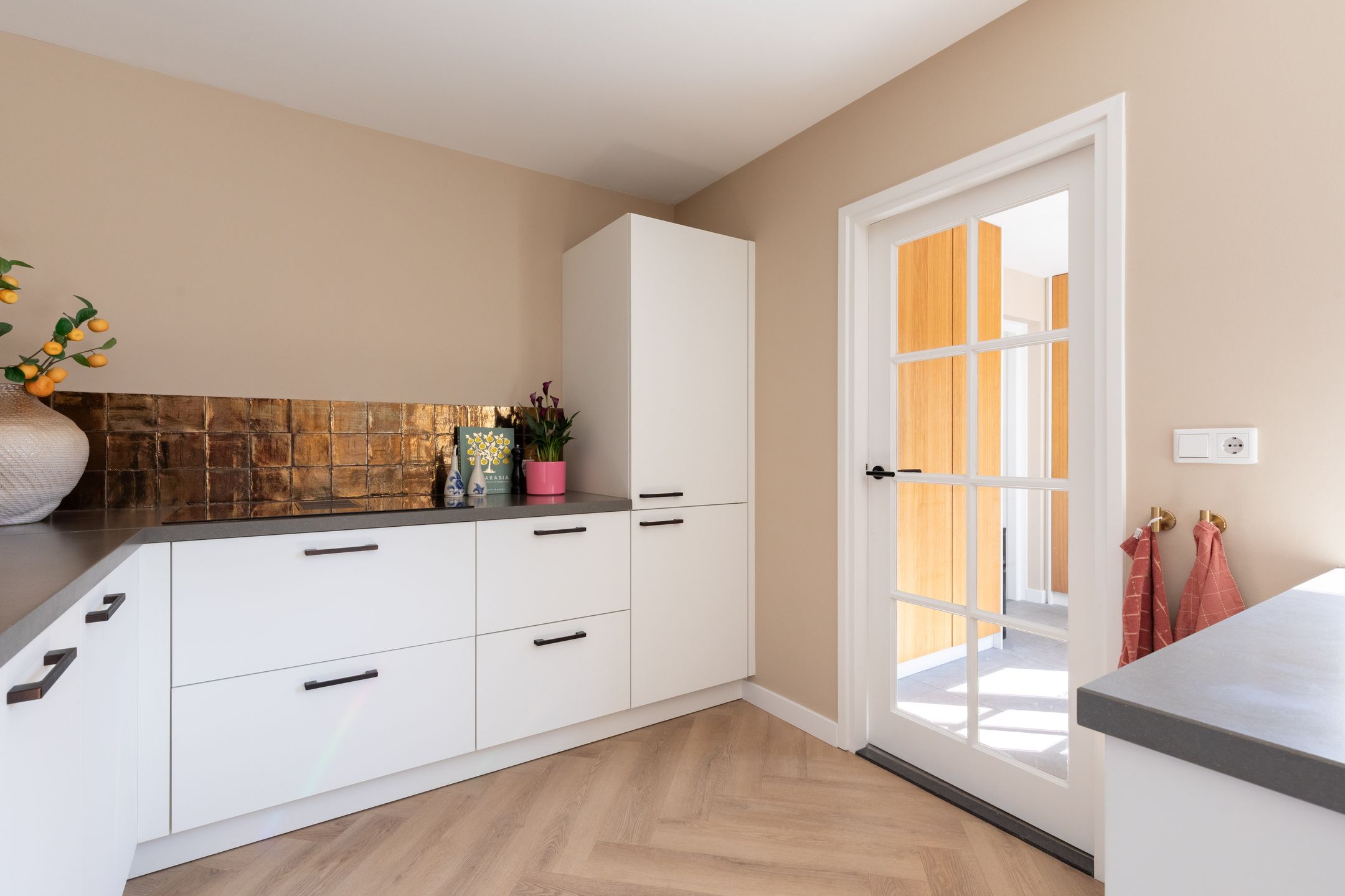 Foto 24 van Van der Meerstraat 3