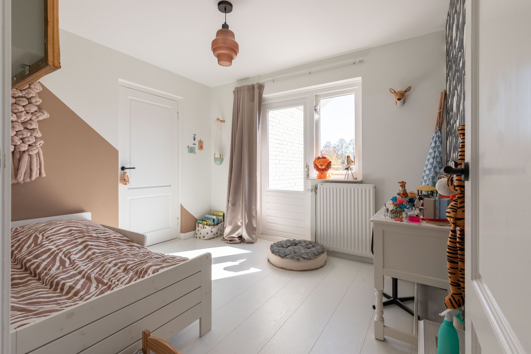 Foto 36 van Van der Meerstraat 3