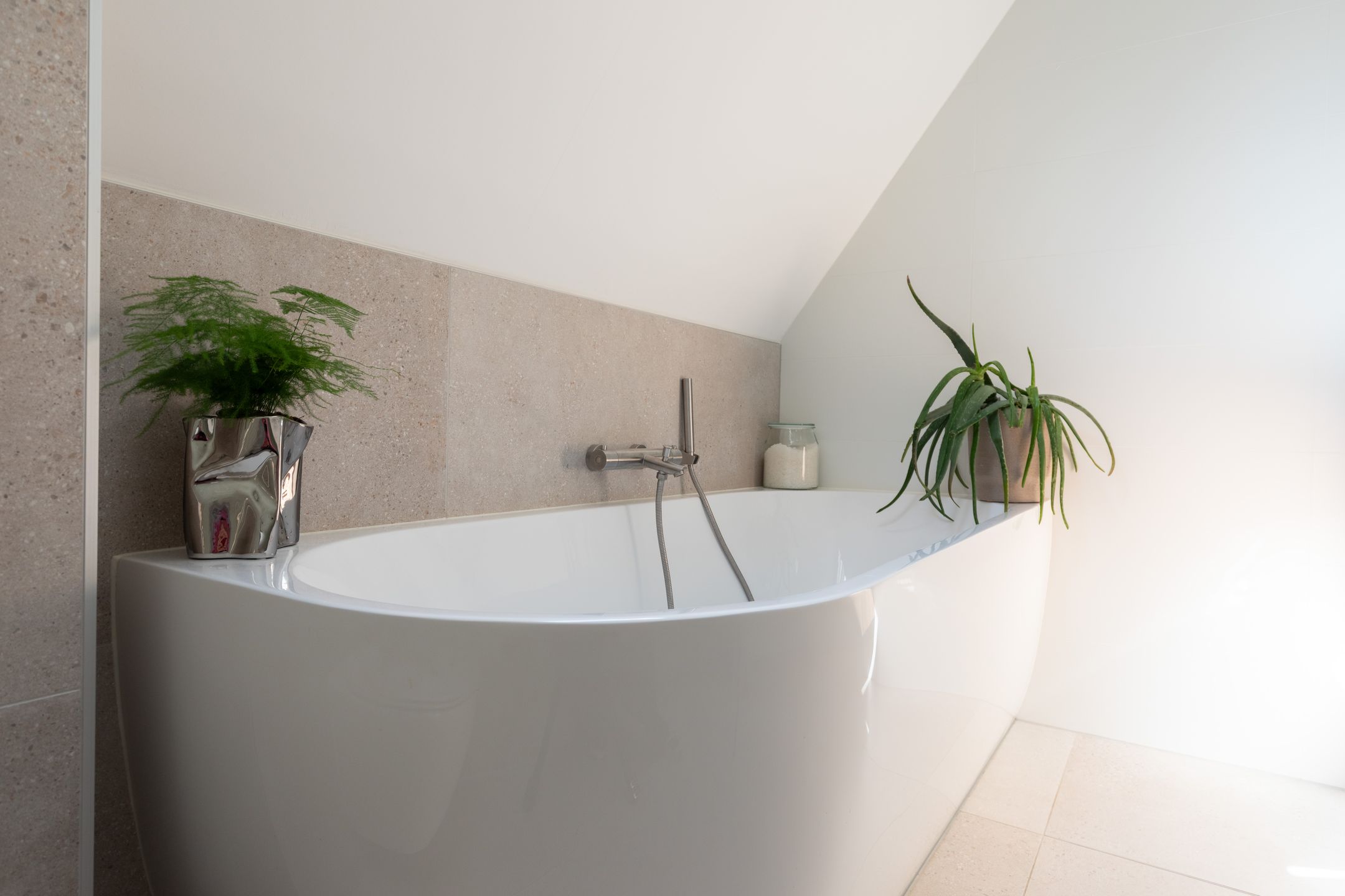 Foto 42 van Van der Meerstraat 3