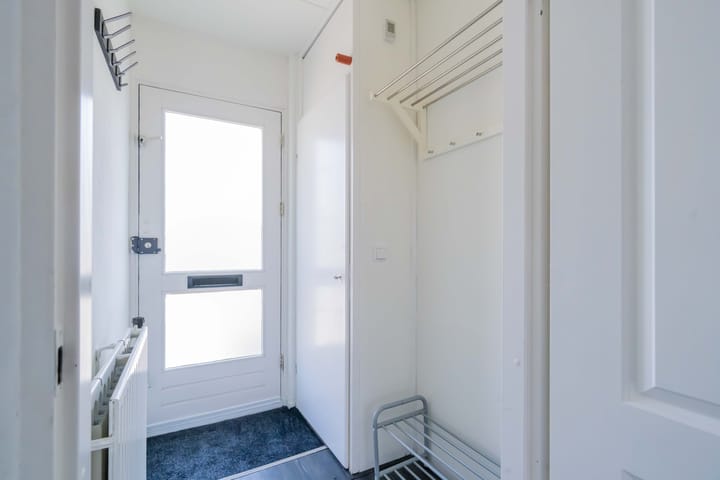 Foto 5 van Middenbank 17