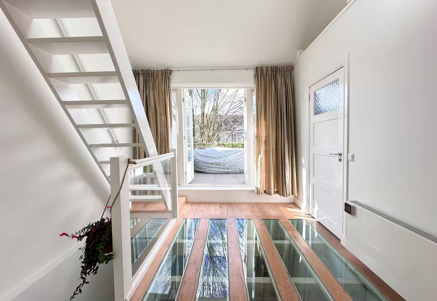 Foto 34 van Haarlemmermeerstraat 60-3