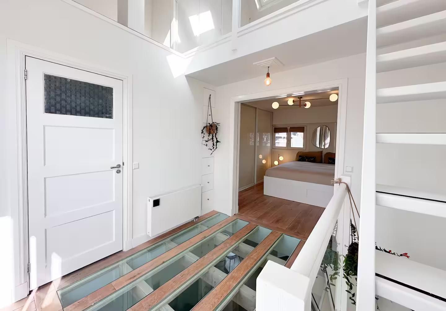 Foto 45 van Haarlemmermeerstraat 60-3