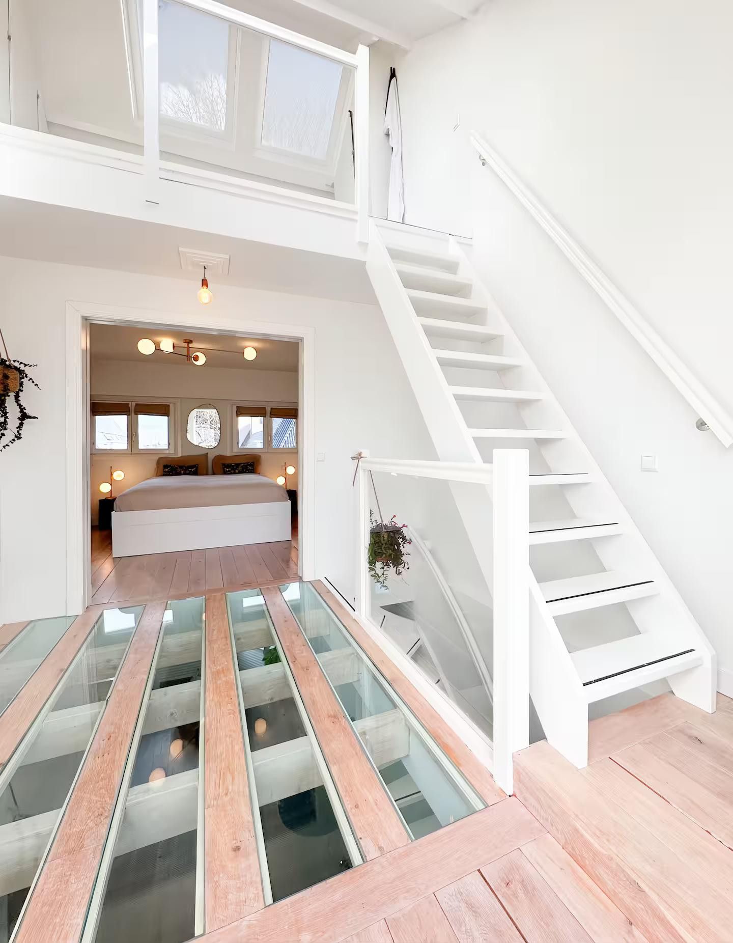 Foto 44 van Haarlemmermeerstraat 60-3