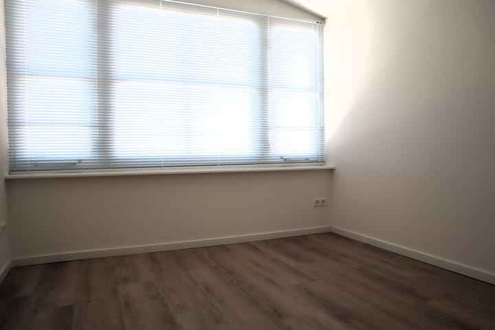 Foto 15 van Dorpsstraat 813