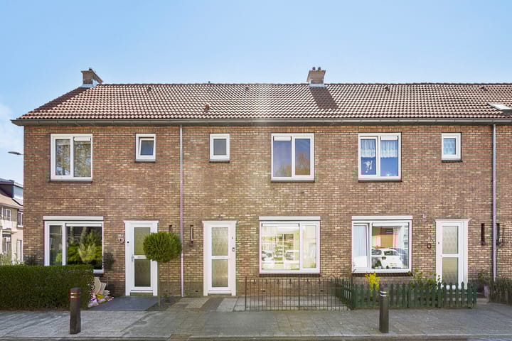 Foto 1 van Schoolstraat 6