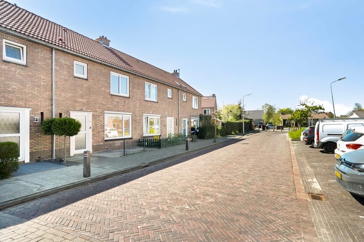 Foto 4 van Schoolstraat 6