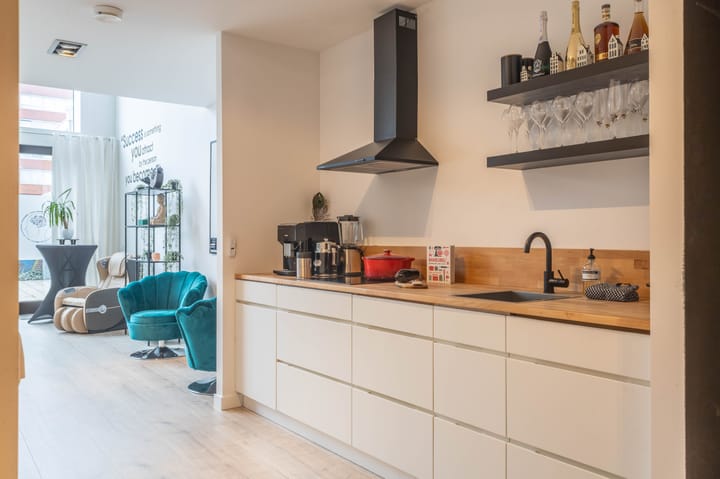 Foto 13 van Postjesweg 168