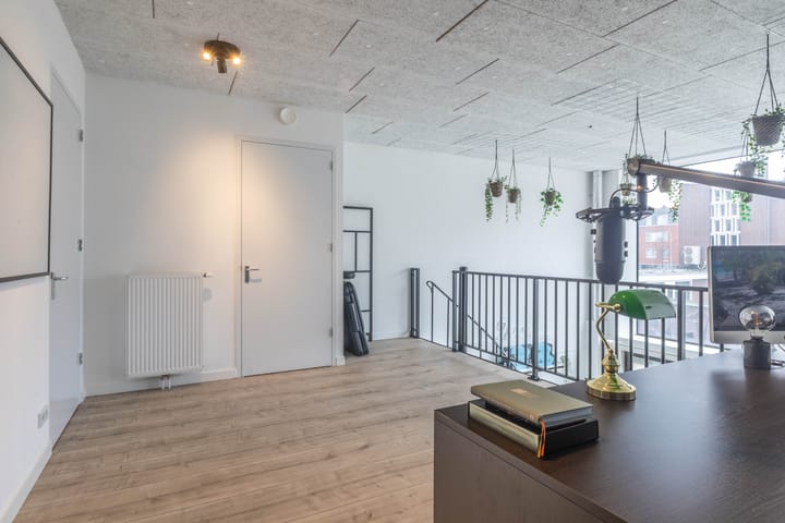 Foto 22 van Postjesweg 168