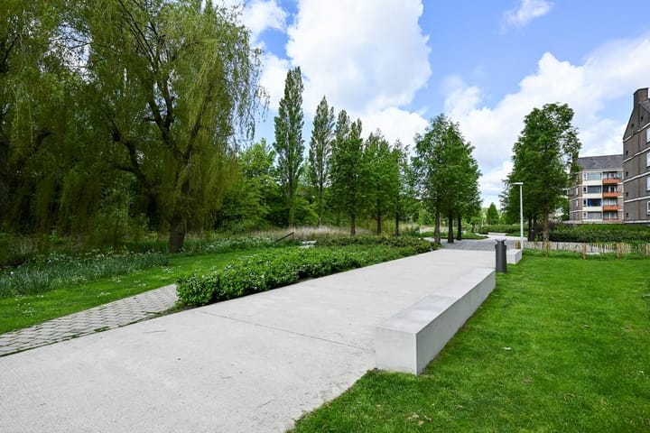 Foto 30 van Postjesweg 168