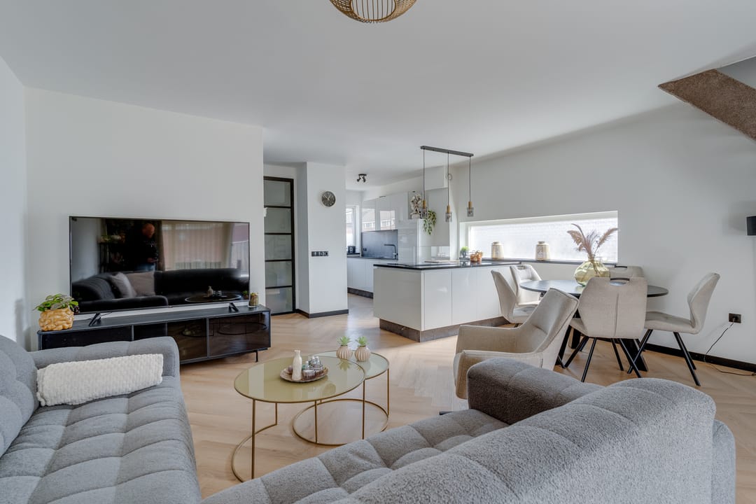 Photo 1 of Kamelenspoor 97