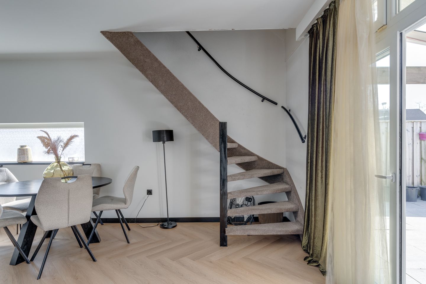 Photo 19 of Kamelenspoor 97