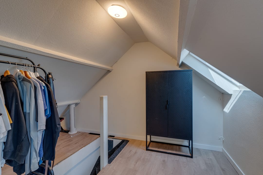 Photo 38 of Kamelenspoor 97