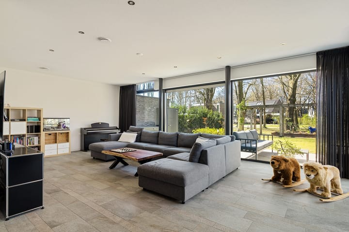 Foto 8 van Harenbergweg 81