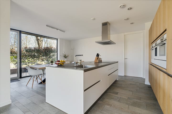 Foto 12 van Harenbergweg 81