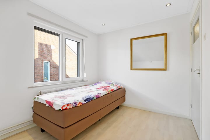 Foto 16 van Laakweg 51